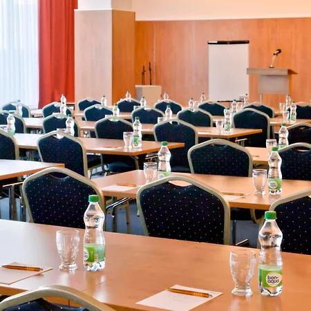 Hotel Avanti 4*